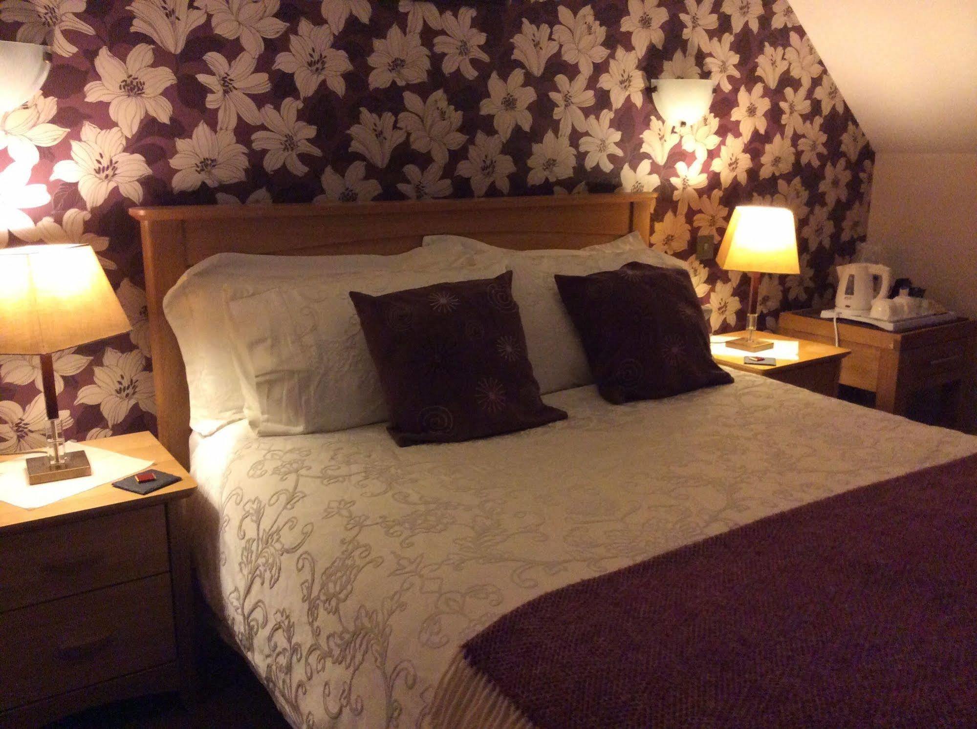 Castleview Bed & Breakfast Dufftown Extérieur photo
