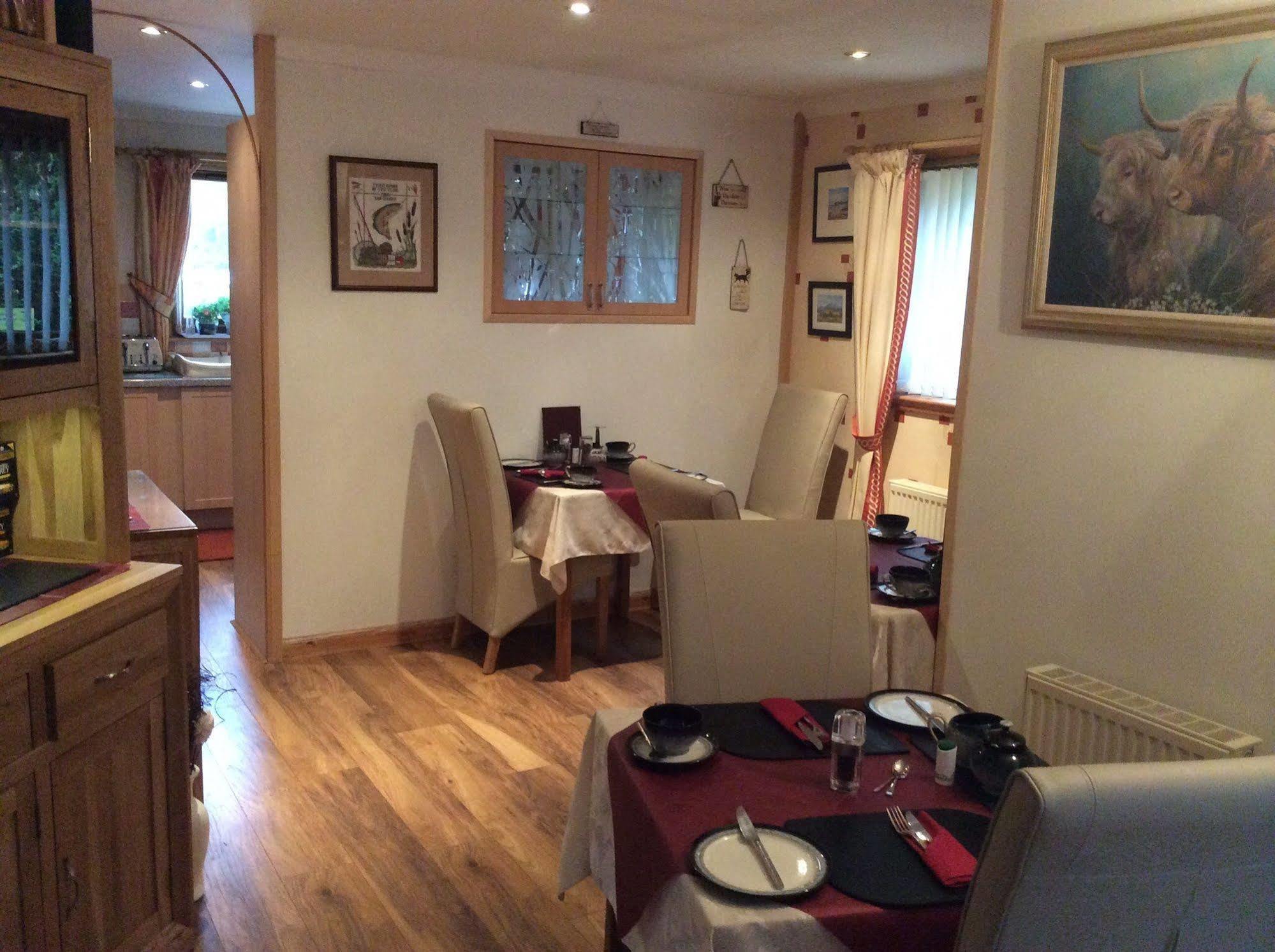 Castleview Bed & Breakfast Dufftown Extérieur photo