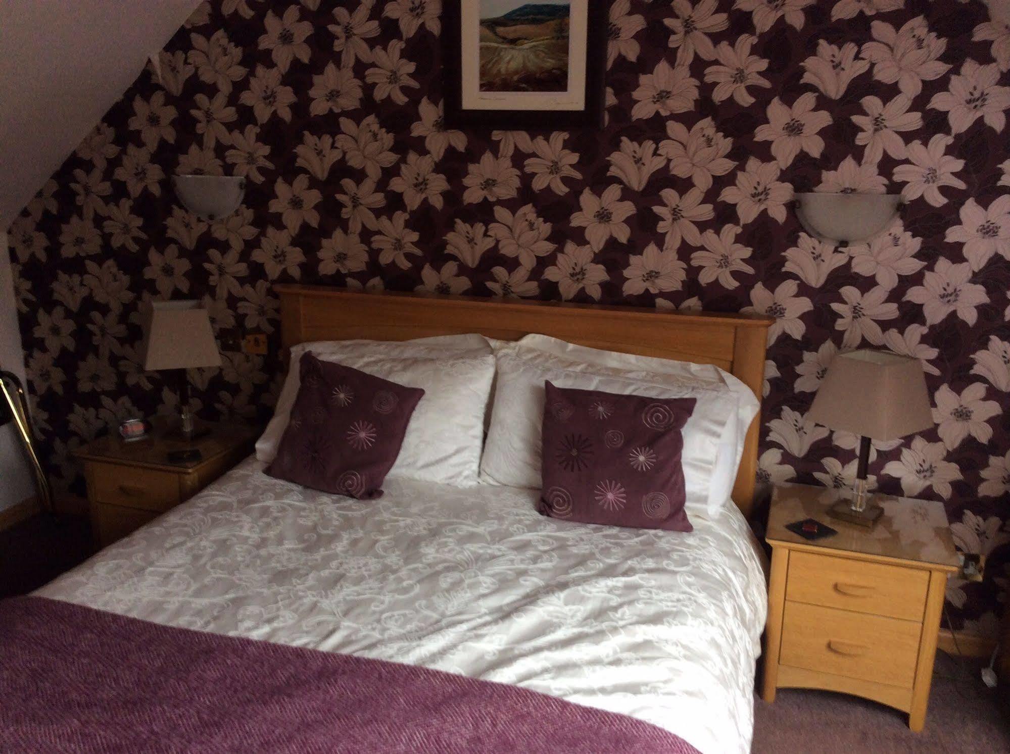 Castleview Bed & Breakfast Dufftown Extérieur photo